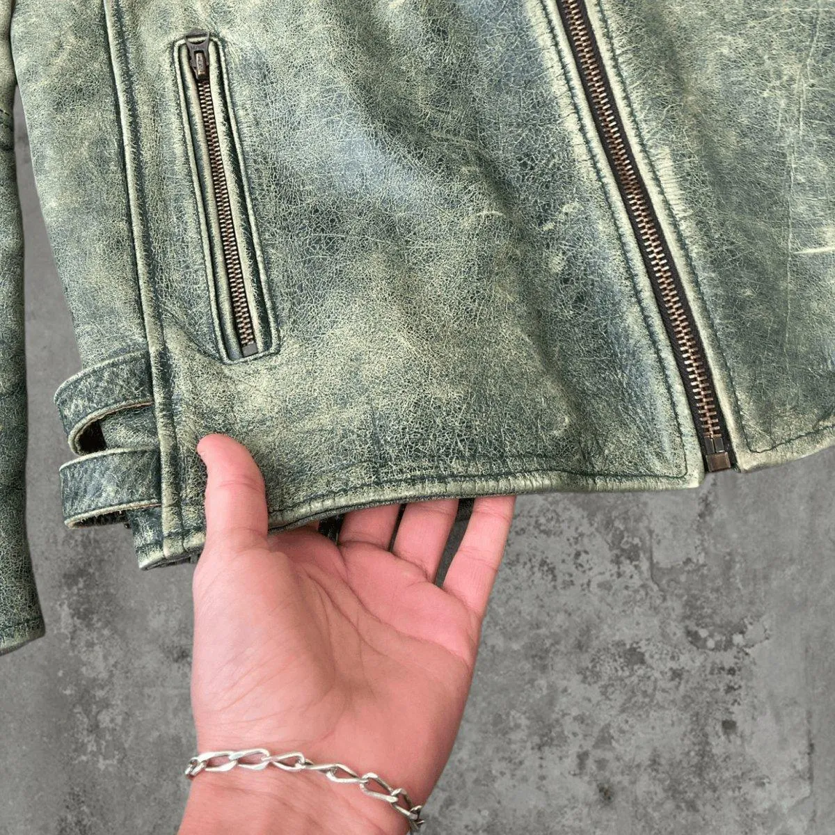 90'S WASHED GREEN LEATHER JACKET - M