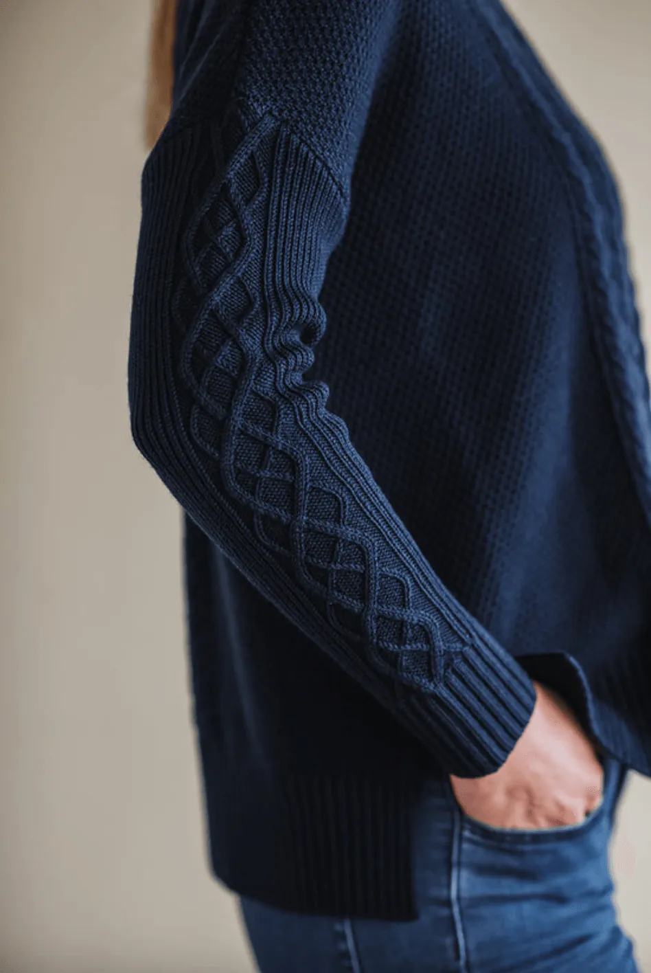 Augusta Chunky Cable Knit | Navy