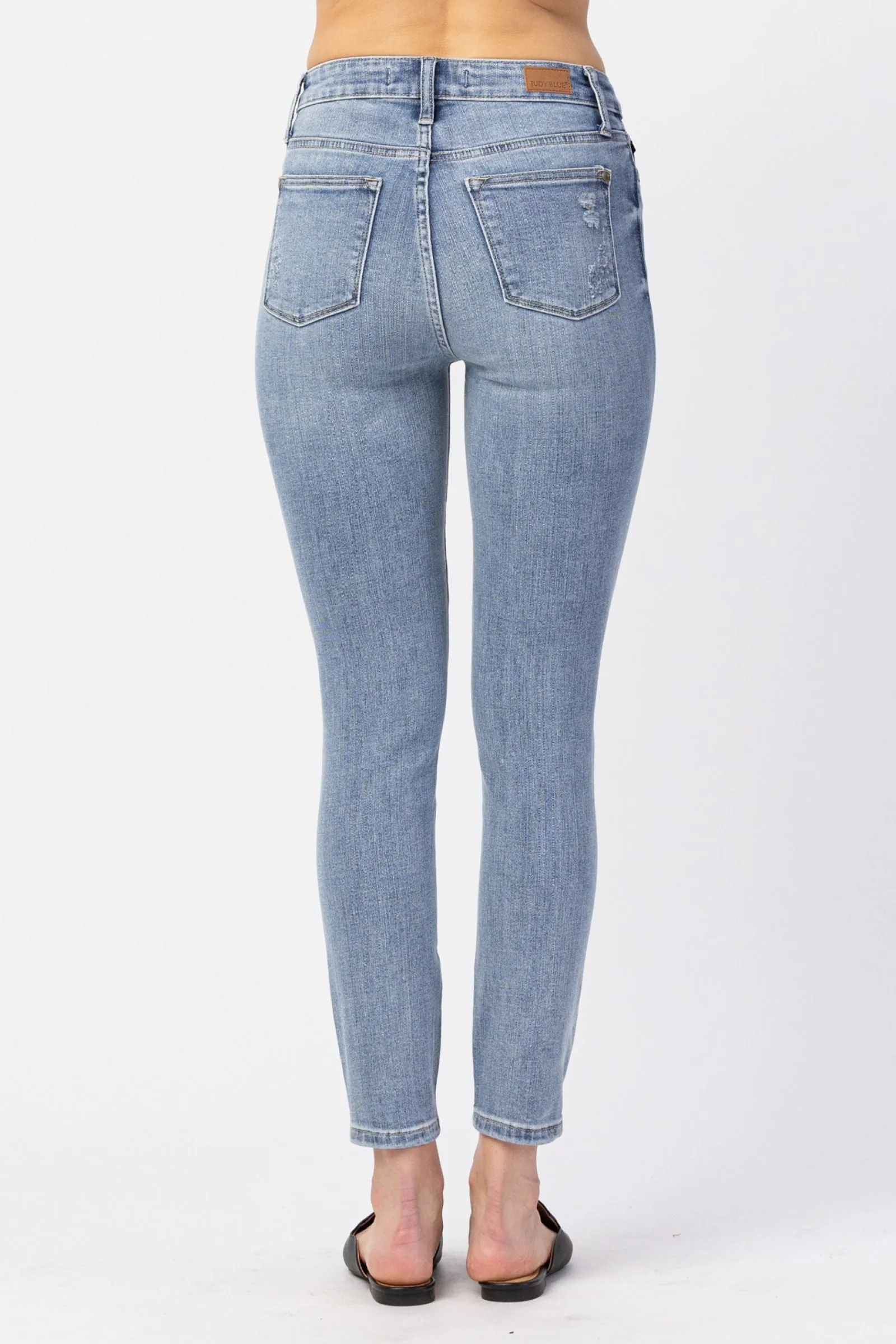 Judy Blue Distressed Skinny Jeans