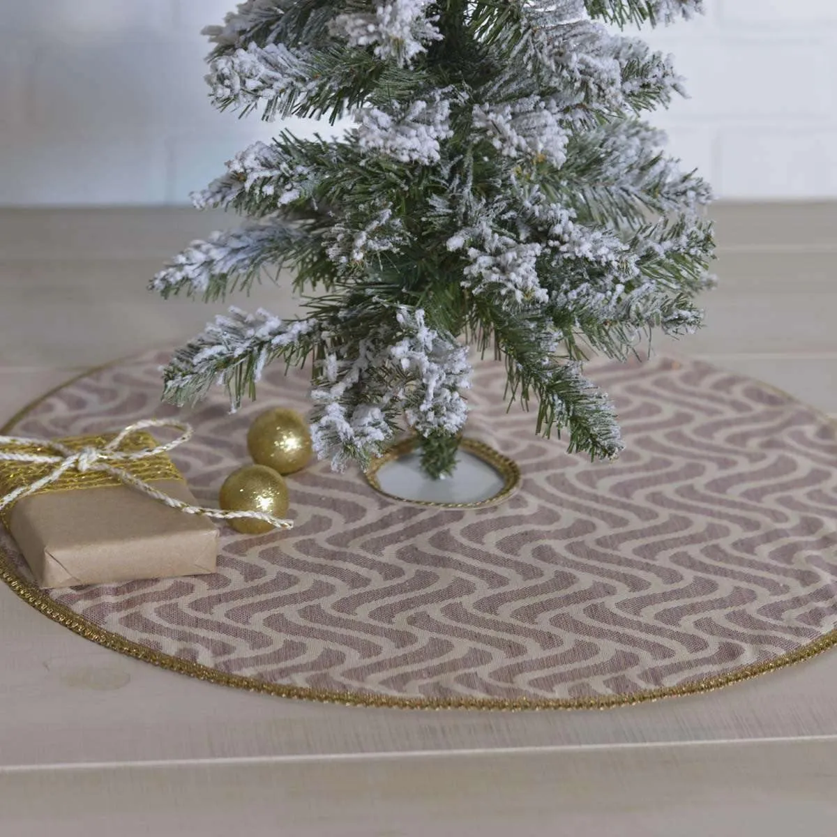 Magdalene Mini Christmas Tree Skirt 21 VHC Brands