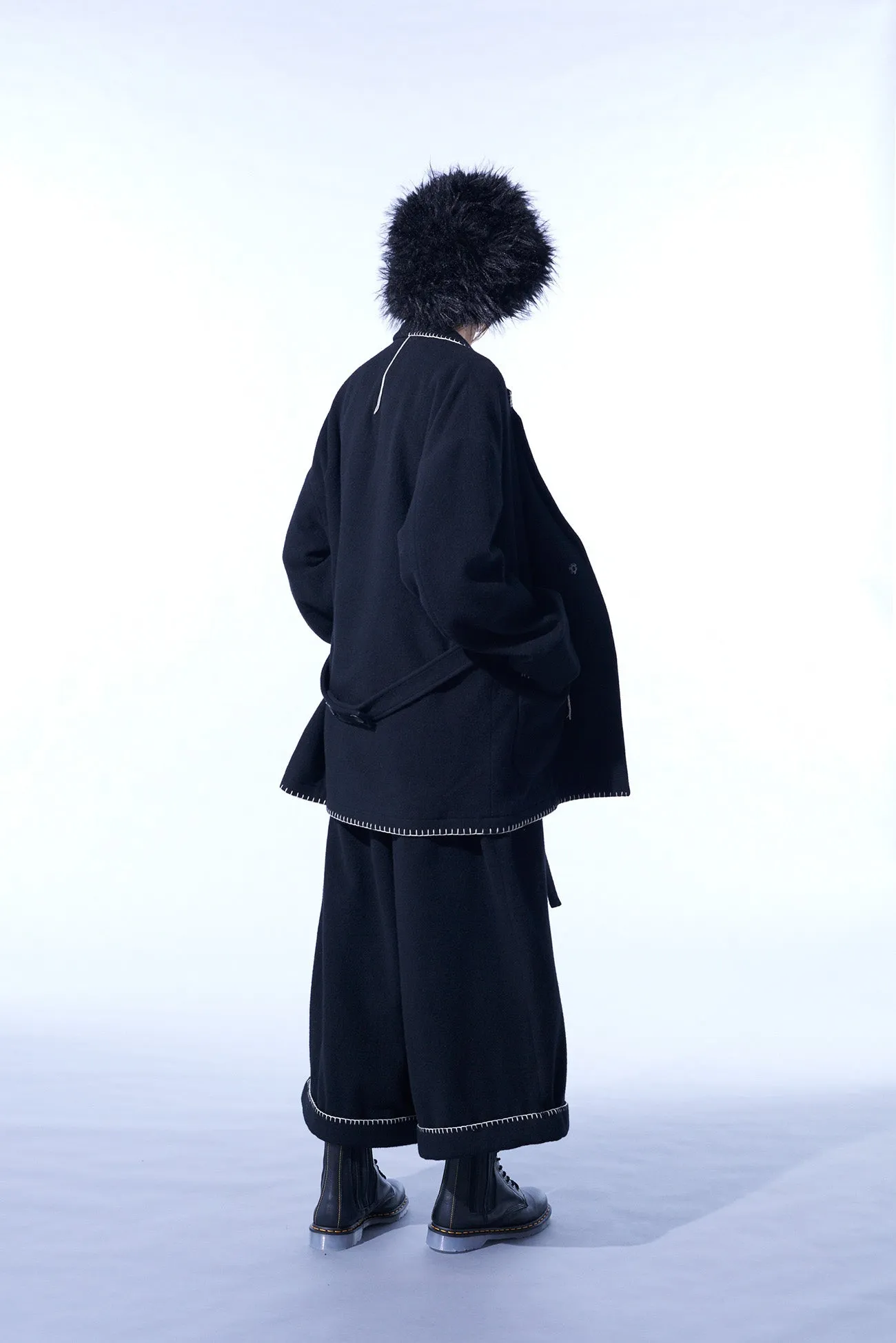 W/TOP MOSSA OVERSIZED JACKET WITH WITH BLANKET STITCH DESIGN